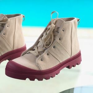 Urban Outfitters Boots